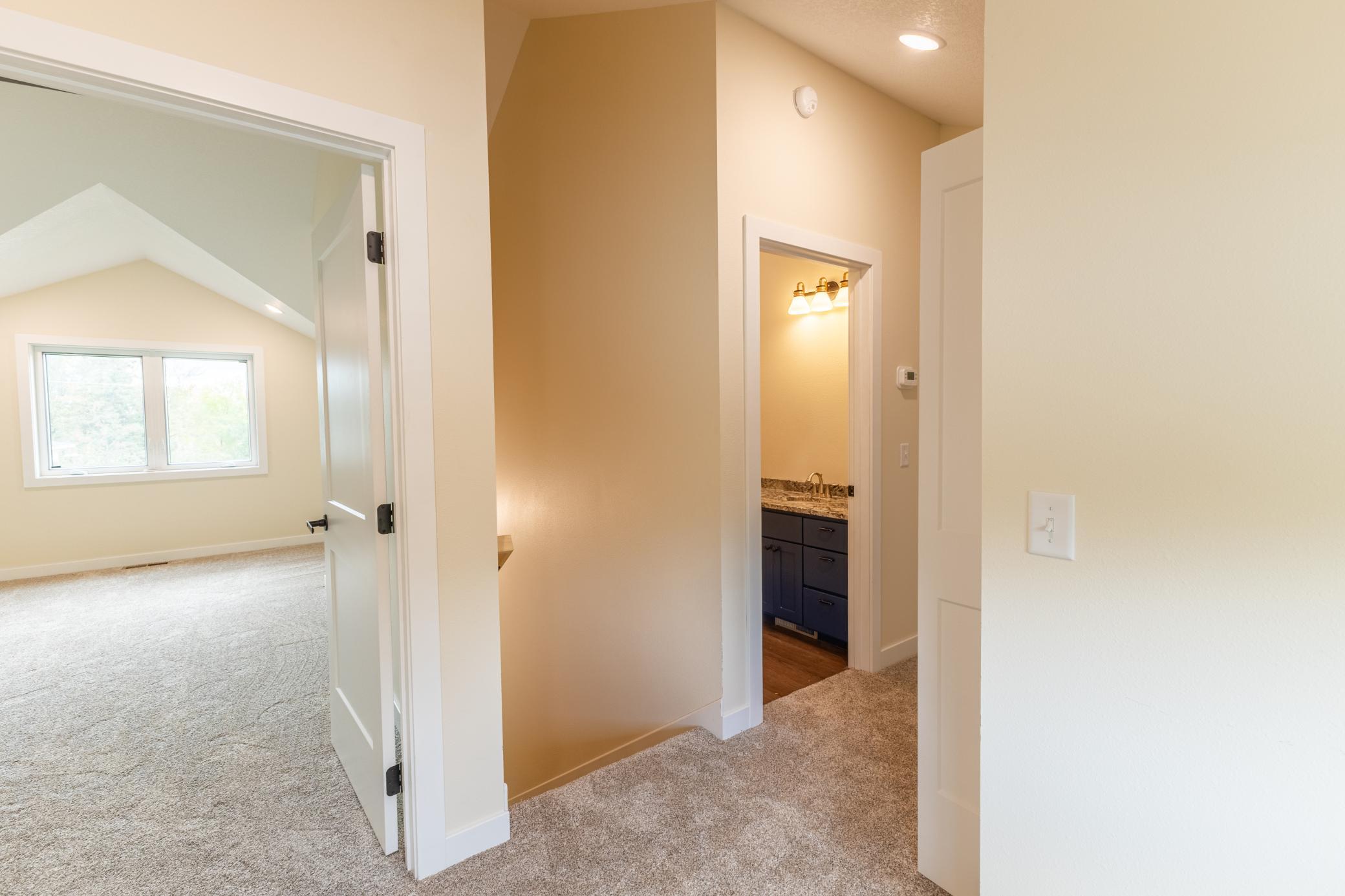 20261005-R6__9785-HDR.jpg