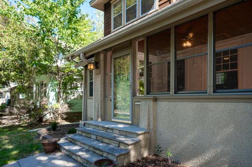 3241 30th Avenue S, Minneapolis, MN 55406