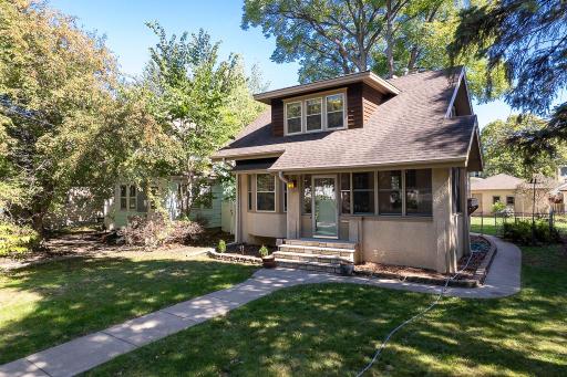 3241 30th Avenue S, Minneapolis, MN 55406