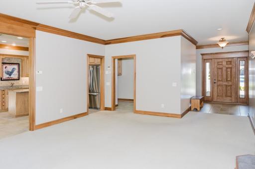 816 Whitetail Lane, Detroit Lakes, MN 56501