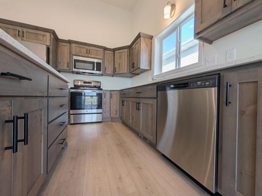 6820 JOSEPH Street, Horace, ND 58047
