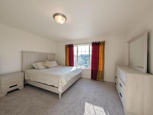 6820 JOSEPH Street, Horace, ND 58047