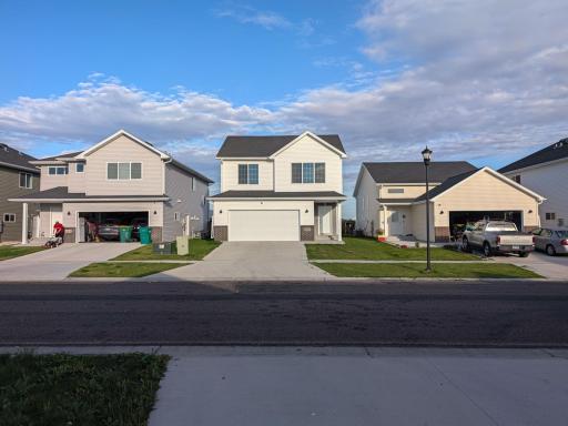 6820 JOSEPH Street, Horace, ND 58047
