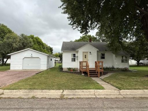 1208 15th Street, Clarkfield, MN 56223