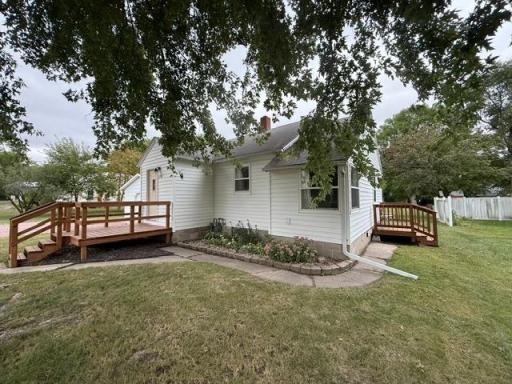 1208 15th Street, Clarkfield, MN 56223