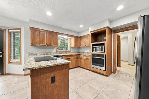 13610 Georgia Drive, Saint Paul, MN 55124