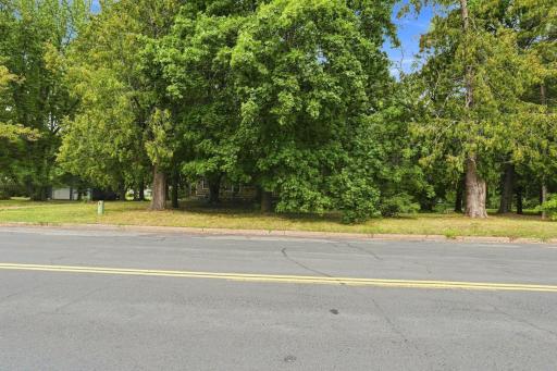 401 S Division Street, Roberts, WI 54023