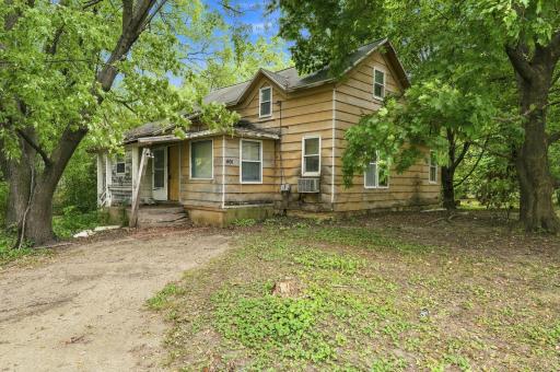 401 S Division Street, Roberts, WI 54023