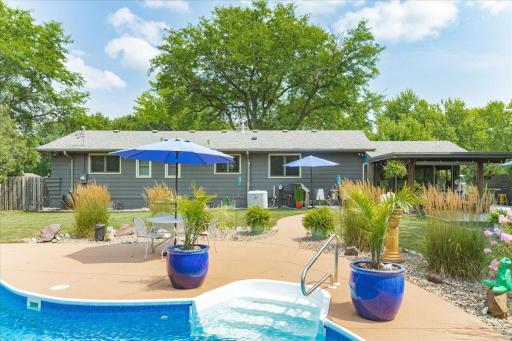 140 Brunswick Avenue S, Golden Valley, MN 55416