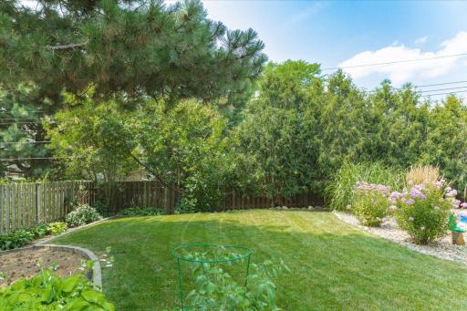 140 Brunswick Avenue S, Golden Valley, MN 55416