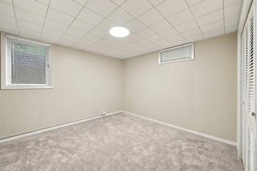 502 21st Avenue N, Fargo, ND 58102