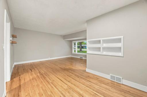 502 21st Avenue N, Fargo, ND 58102