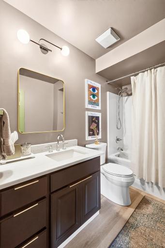 web_Bathroom lower 1.jpg