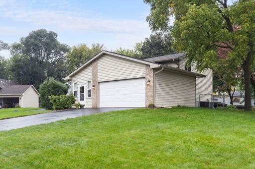 9200 124th Place N, Champlin, MN 55316