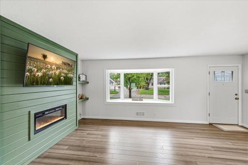 9228 Washington Street NE, Blaine, MN 55434