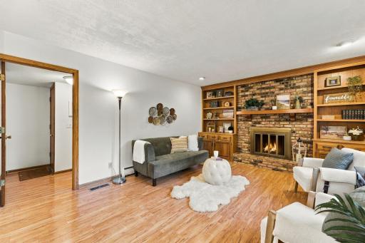227 Ridgewood Court, Waconia, MN 55387
