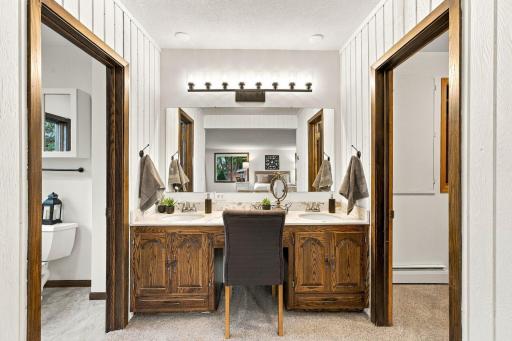 227 Ridgewood Court, Waconia, MN 55387
