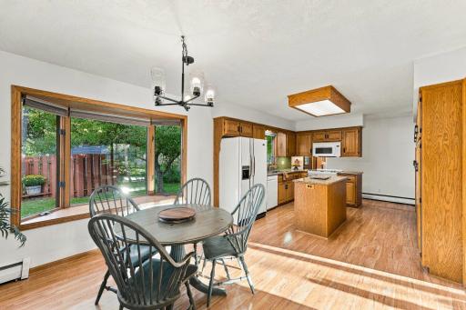 227 Ridgewood Court, Waconia, MN 55387