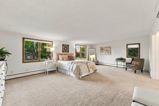 227 Ridgewood Court, Waconia, MN 55387