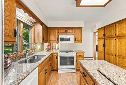 227 Ridgewood Court, Waconia, MN 55387