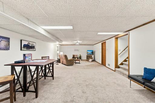 227 Ridgewood Court, Waconia, MN 55387