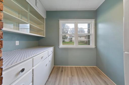 917 Bridge Avenue, Albert Lea, MN 56007