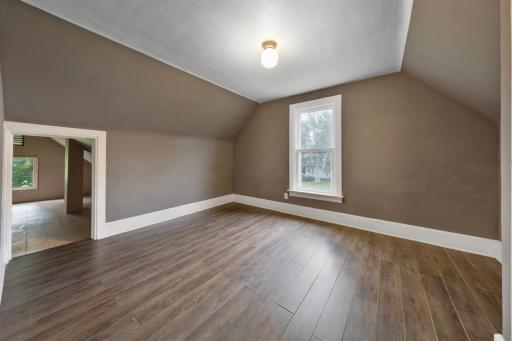 917 Bridge Avenue, Albert Lea, MN 56007