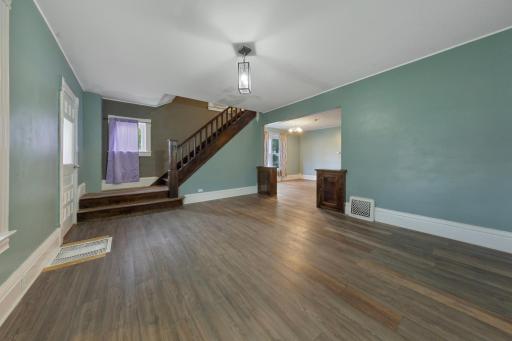 917 Bridge Avenue, Albert Lea, MN 56007
