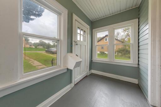 917 Bridge Avenue, Albert Lea, MN 56007