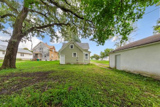 917 Bridge Avenue, Albert Lea, MN 56007