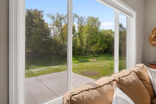 331 Riverview Circle, Hanover, MN 55341