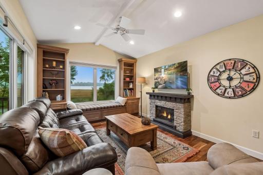 459 W Eagle Lake Drive, Maple Grove, MN 55369