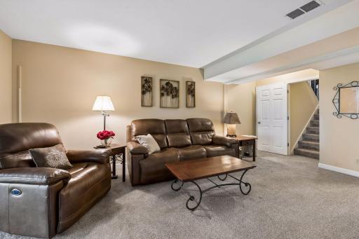 459 W Eagle Lake Drive, Maple Grove, MN 55369