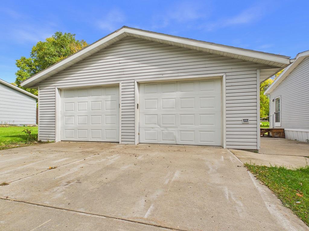 Garage.jpg