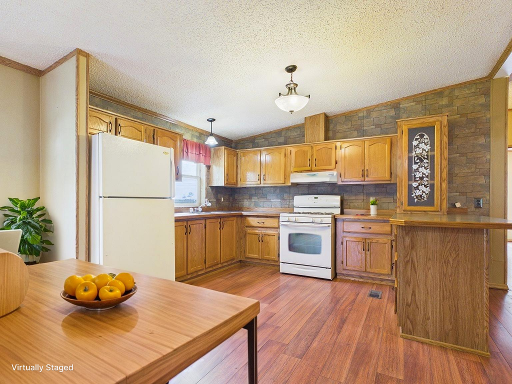 108 Poplar Avenue, Lowry, MN 56349