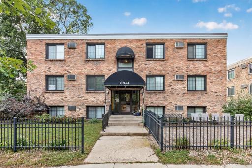 3844 Nicollet Avenue, 305, Minneapolis, MN 55409
