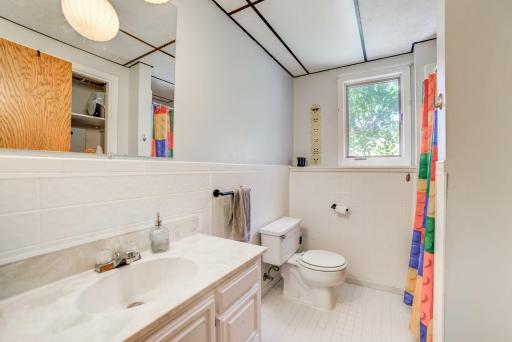 638 Kim Avenue, Hamburg, MN 55339