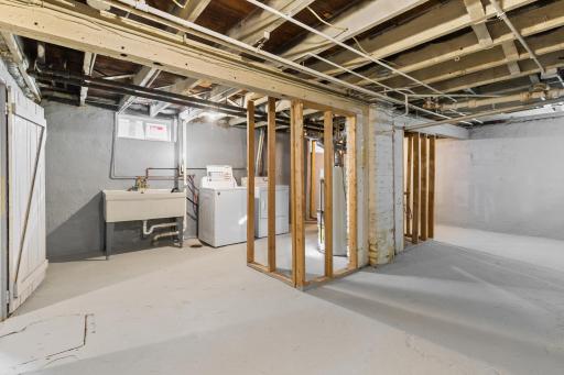 851 Blair Avenue, Saint Paul, MN 55104