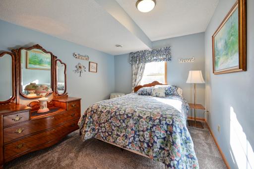 3061 Timberwood Trail, 43, Eagan, MN 55121
