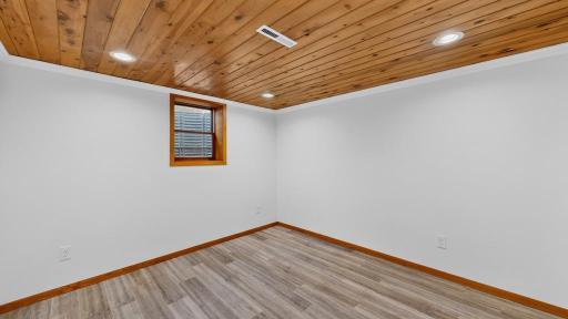2310 10th ave sw, Austin, MN 55912