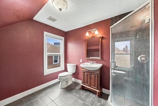 2752 Chicago Avenue, Minneapolis, MN 55407