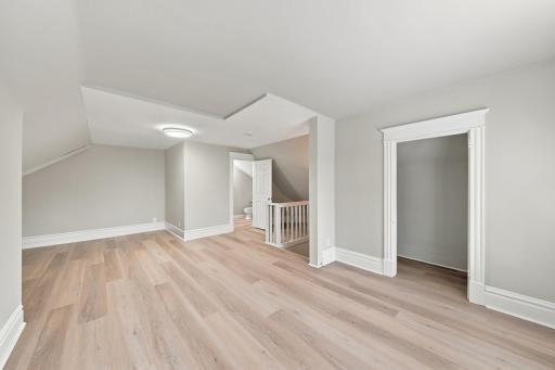 2752 Chicago Avenue, Minneapolis, MN 55407