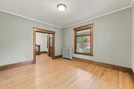 2752 Chicago Avenue, Minneapolis, MN 55407