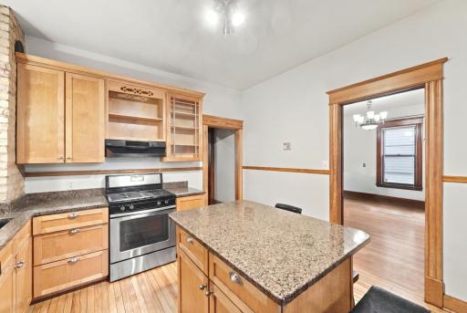 2752 Chicago Avenue, Minneapolis, MN 55407