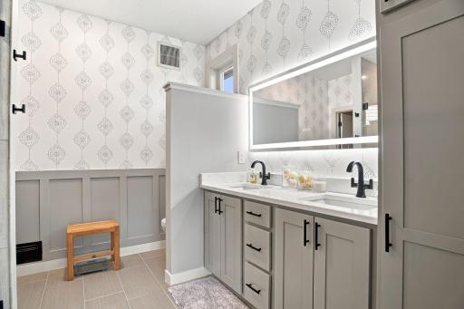 3937 Noah Court NW, Prior Lake, MN 55372