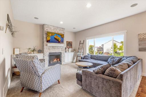 13592 Belle Taine Way, Rogers, MN 55374