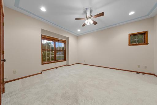 123 Woodhill Court, Mankato, MN 56001