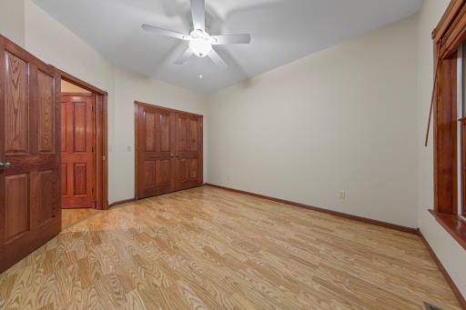 123 Woodhill Court, Mankato, MN 56001
