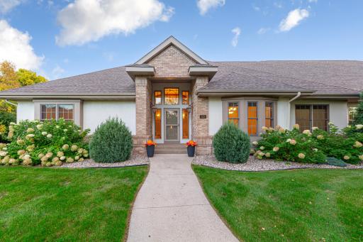 123 Woodhill Court, Mankato, MN 56001