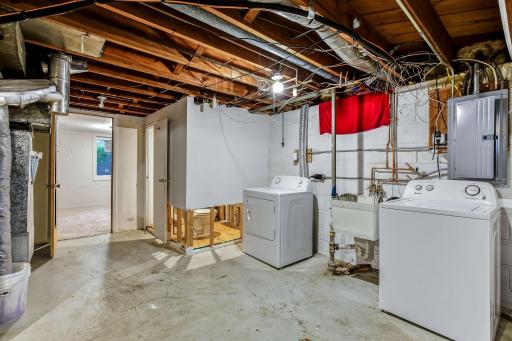 4407 Washington Street NE, Columbia Heights, MN 55421